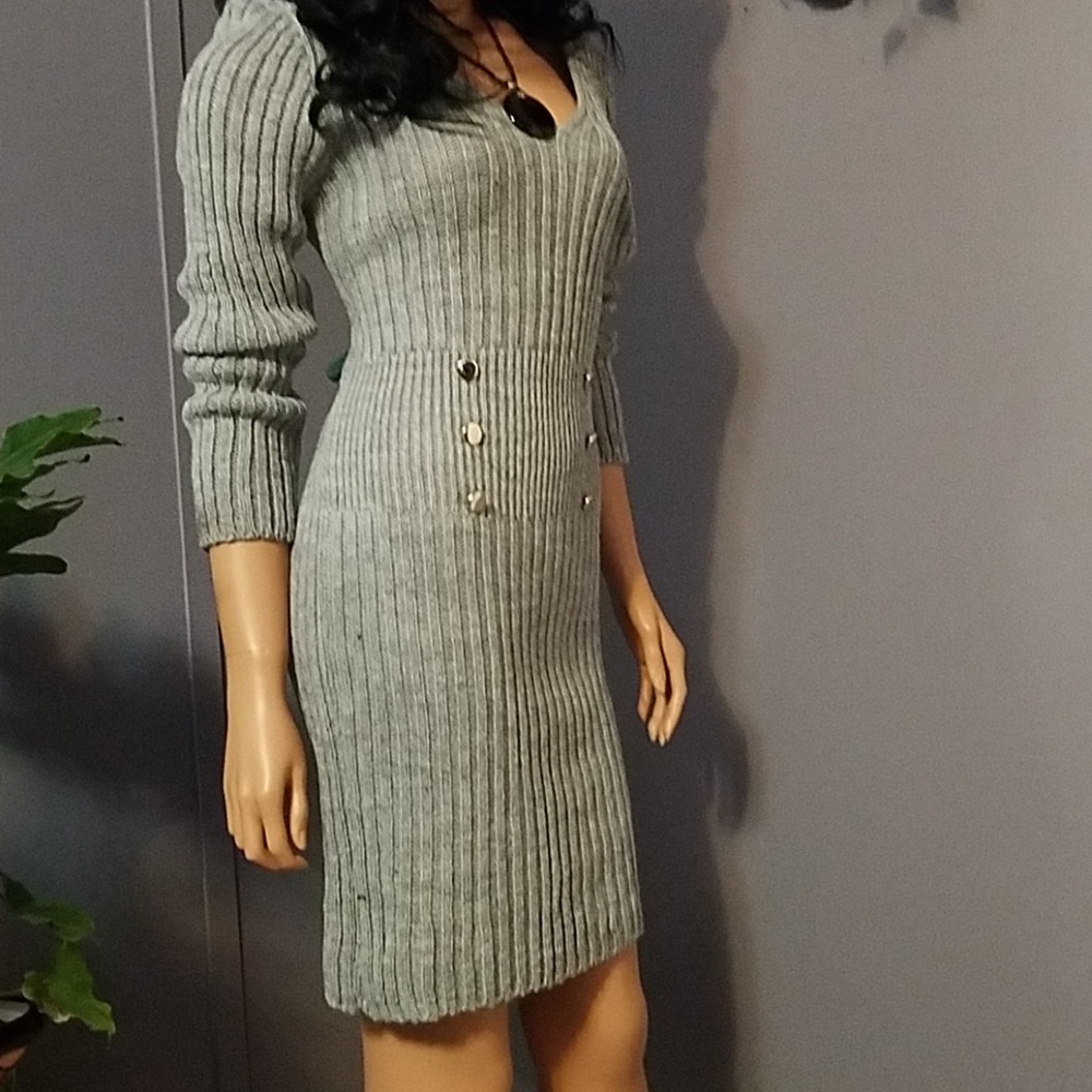 IMPORTED Knitted Dress with Button Detail - Picture 5 of 8